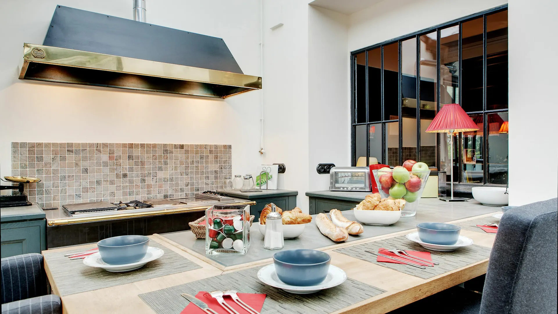 Europea - Universite Apartment
